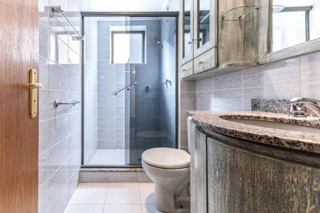 Apartamento para alugar com 129m², 3 quartos e 2 vagas Apartamento para alugar com 129m², 3 quartos e 2 vagasBanheiro Social