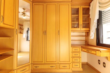 Apartamento para alugar com 129m², 3 quartos e 2 vagas Apartamento para alugar com 129m², 3 quartos e 2 vagasQuarto 1