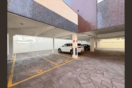 Apartamento para alugar com 129m², 3 quartos e 2 vagas Apartamento para alugar com 129m², 3 quartos e 2 vagasÁrea comum - Estacionamento