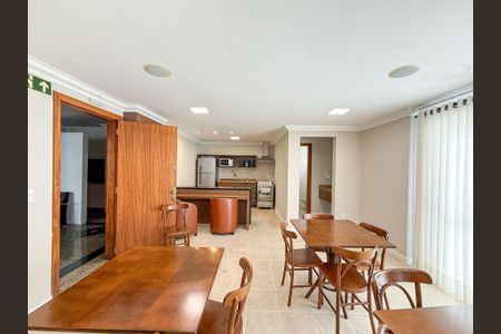 Apartamento para alugar com 129m², 3 quartos e 2 vagas Apartamento para alugar com 129m², 3 quartos e 2 vagasÁrea comum - Salão de festas