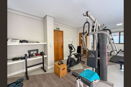 Apartamento para alugar com 129m², 3 quartos e 2 vagas Apartamento para alugar com 129m², 3 quartos e 2 vagasÁrea comum - Academia