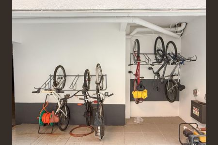 Apartamento para alugar com 129m², 3 quartos e 2 vagas Apartamento para alugar com 129m², 3 quartos e 2 vagasÁrea comum - Academia