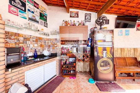 Casa à venda com 360m², 3 quartos e 2 vagas