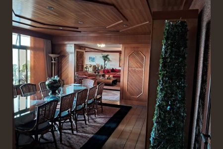 Apartamento à venda com 500m², 4 quartos e 4 vagasSala