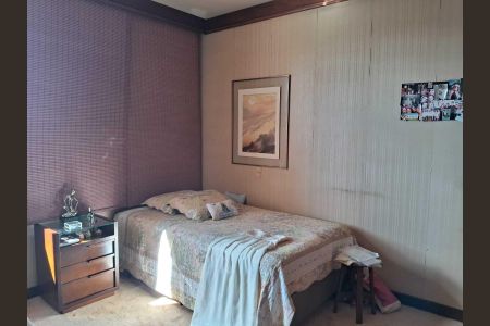 Apartamento à venda com 500m², 4 quartos e 4 vagasQuarto