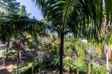 Casa à venda com 845m², 5 quartos e 4 vagasVista da Varanda da Suíte master 2