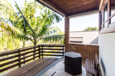 Casa à venda com 845m², 5 quartos e 4 vagasVaranda da Suíte master 2