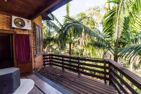 Casa à venda com 845m², 5 quartos e 4 vagasVaranda da Suíte master 2