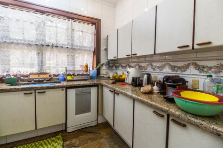 Casa à venda com 845m², 5 quartos e 4 vagasCozinha