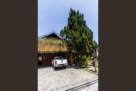 Casa à venda com 845m², 5 quartos e 4 vagasVista da Rua