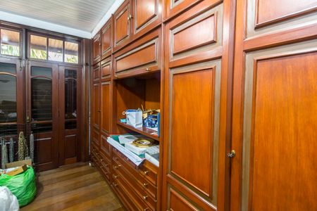 Casa à venda com 845m², 5 quartos e 4 vagasSuíte 3