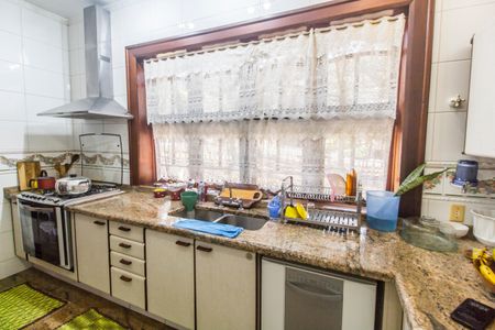 Casa à venda com 845m², 5 quartos e 4 vagasCozinha