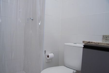 Studio para alugar com 25m², 1 quarto e sem vaga Studio para alugar com 25m², 1 quarto e sem vagaBanheiro