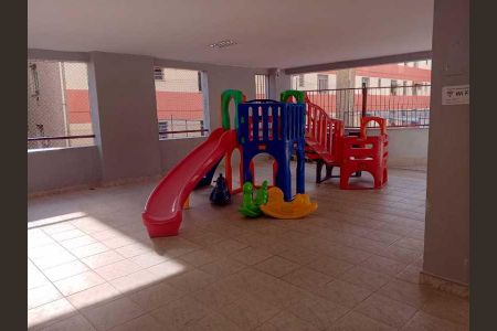 Apartamento à venda com 71m², 2 quartos e 1 vaga