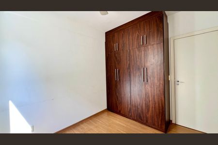 Apartamento à venda com 120m², 3 quartos e 2 vagas Apartamento à venda com 120m², 3 quartos e 2 vagasQuarto 1