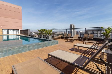 Apartamento à venda com 78m², 2 quartos e 1 vaga Apartamento à venda com 78m², 2 quartos e 1 vagaÁrea comum - Piscina