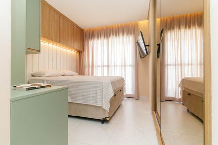 Apartamento à venda com 78m², 2 quartos e 1 vaga Apartamento à venda com 78m², 2 quartos e 1 vagaSuíte