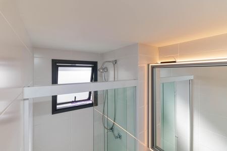 Apartamento à venda com 78m², 2 quartos e 1 vaga Apartamento à venda com 78m², 2 quartos e 1 vagaBanheiro da Suíte