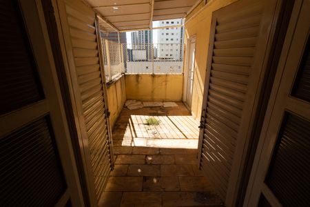 Apartamento à venda com 501m², 4 quartos e 2 vagas Apartamento à venda com 501m², 4 quartos e 2 vagasVaranda do Quarto 1