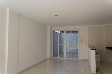 Apartamento à venda com 74m², 2 quartos e 1 vaga Apartamento à venda com 74m², 2 quartos e 1 vagaÁrea comum