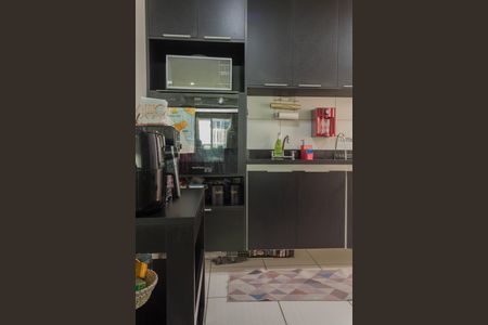 Apartamento à venda com 74m², 2 quartos e 1 vaga Apartamento à venda com 74m², 2 quartos e 1 vagaCozinha