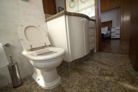 Apartamento para alugar com 120m², 3 quartos e 2 vagas Apartamento para alugar com 120m², 3 quartos e 2 vagasBanheiro da Suíte