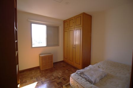 Apartamento para alugar com 120m², 3 quartos e 2 vagas Apartamento para alugar com 120m², 3 quartos e 2 vagasQuarto 1