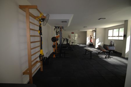 Apartamento para alugar com 120m², 3 quartos e 2 vagas Apartamento para alugar com 120m², 3 quartos e 2 vagasAcademia