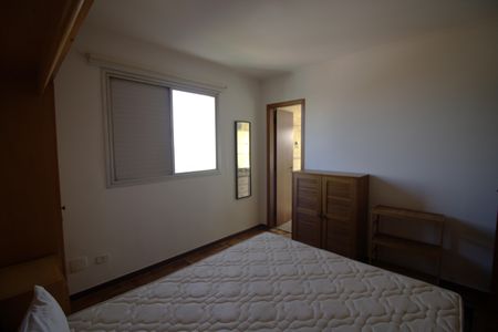 Apartamento para alugar com 120m², 3 quartos e 2 vagas Apartamento para alugar com 120m², 3 quartos e 2 vagasSuíte