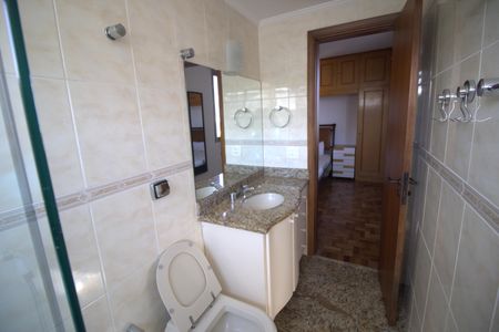 Apartamento para alugar com 120m², 3 quartos e 2 vagas Apartamento para alugar com 120m², 3 quartos e 2 vagasBanheiro da Suíte