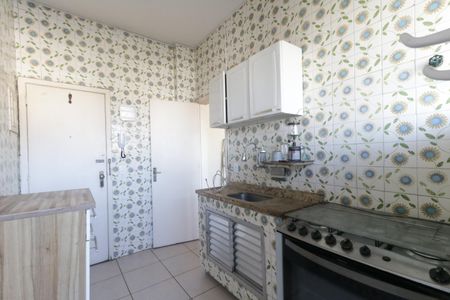 Apartamento à venda com 74m², 2 quartos e 1 vaga Apartamento à venda com 74m², 2 quartos e 1 vagaCozinha