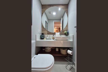 Apartamento à venda com 153m², 3 quartos e 3 vagas Apartamento à venda com 153m², 3 quartos e 3 vagasLavabo
