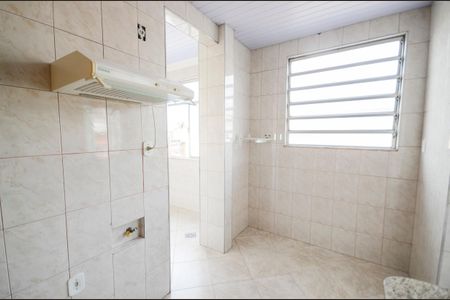 Apartamento à venda com 100m², 2 quartos e 2 vagasCozinha