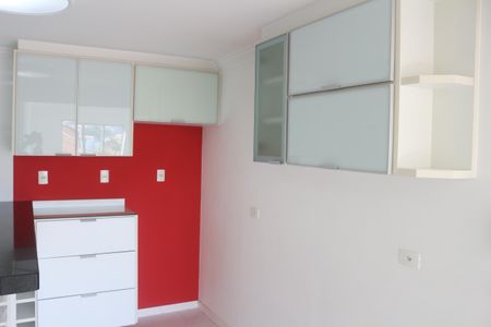 Apartamento à venda com 76m², 2 quartos e 1 vagaCozinha