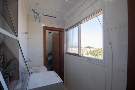 Apartamento à venda com 67m², 2 quartos e 1 vaga Apartamento à venda com 67m², 2 quartos e 1 vagaÁrea de Serviço