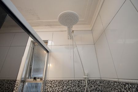 Apartamento à venda com 67m², 2 quartos e 1 vaga Apartamento à venda com 67m², 2 quartos e 1 vagaBanheiro 1