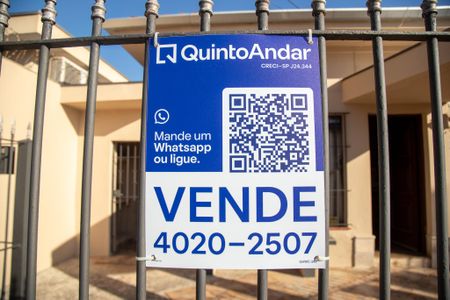 Casa à venda com 258m², 3 quartos e 1 vaga Casa à venda com 258m², 3 quartos e 1 vagaplaca instalada