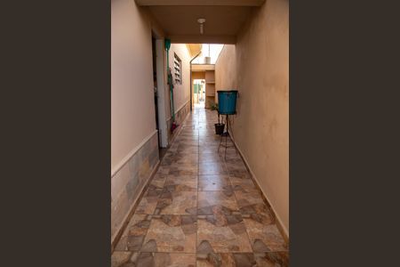 Casa à venda com 258m², 3 quartos e 1 vaga Casa à venda com 258m², 3 quartos e 1 vagaCorredor
