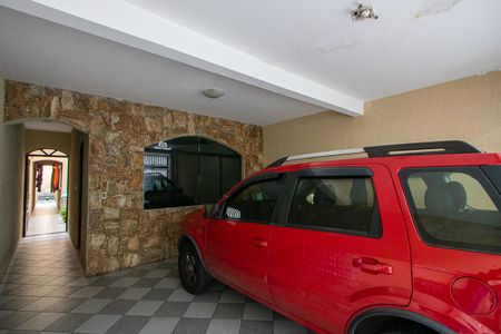 Casa à venda com 252m², 3 quartos e 2 vagas Casa à venda com 252m², 3 quartos e 2 vagasGaragem