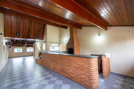 Casa à venda com 252m², 3 quartos e 2 vagas Casa à venda com 252m², 3 quartos e 2 vagasEspaço gourmet