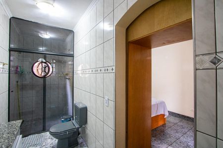 Casa à venda com 252m², 3 quartos e 2 vagas Casa à venda com 252m², 3 quartos e 2 vagasBanheiro Suíte