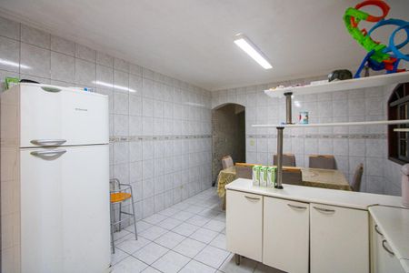 Casa à venda com 252m², 3 quartos e 2 vagas Casa à venda com 252m², 3 quartos e 2 vagasCozinha