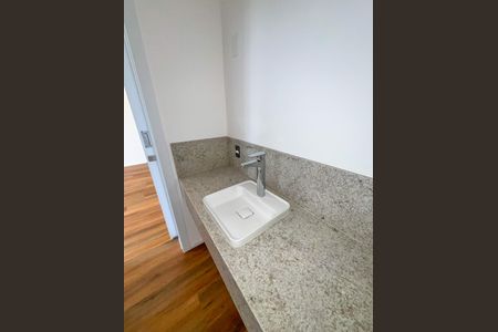 Casa à venda com 874m², 3 quartos e 6 vagasBanheiro Social