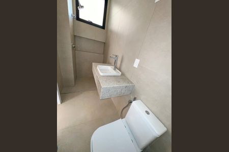 Casa à venda com 874m², 3 quartos e 6 vagasBanheiro Suíte 