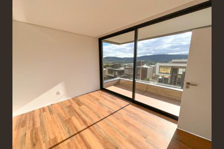 Casa à venda com 874m², 3 quartos e 6 vagasQuarto 2
