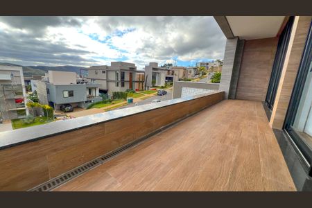 Casa à venda com 874m², 3 quartos e 6 vagasÁrea comum