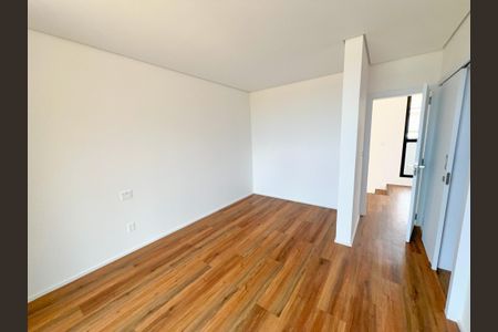 Casa à venda com 874m², 3 quartos e 6 vagasSuíte 