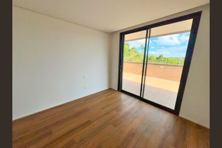 Casa à venda com 874m², 3 quartos e 6 vagasSuíte 