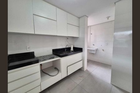 Apartamento à venda com 67m², 2 quartos e 2 vagas Apartamento à venda com 67m², 2 quartos e 2 vagasCozinha