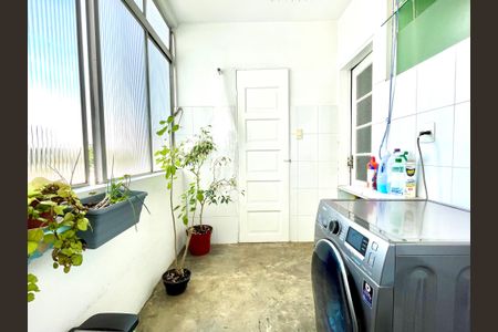 Apartamento para alugar com 138m², 3 quartos e sem vaga Apartamento para alugar com 138m², 3 quartos e sem vagaÁrea de Serviço
